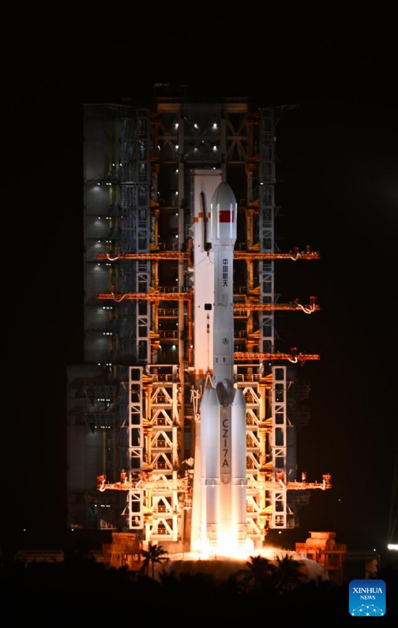 China lan?a novo satélite no espa?o