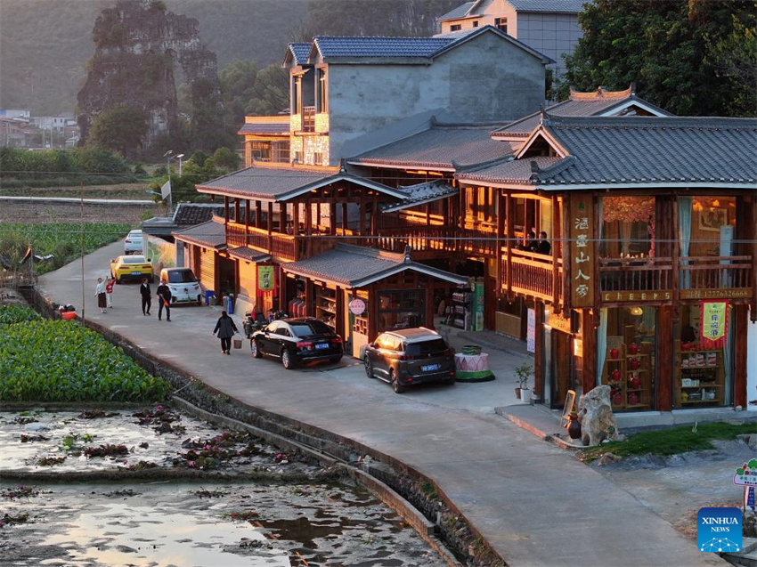 Turismo floresce em Guangxi, no sul da China