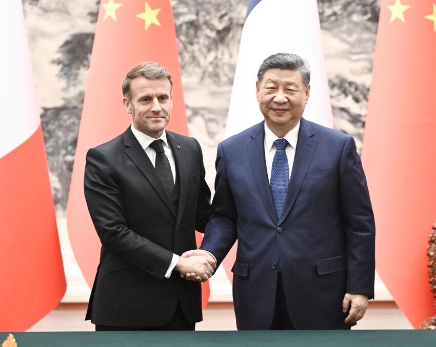 Xi Jinping mantém conversas com Macron e pede maior coopera??o em múltiplas áreas