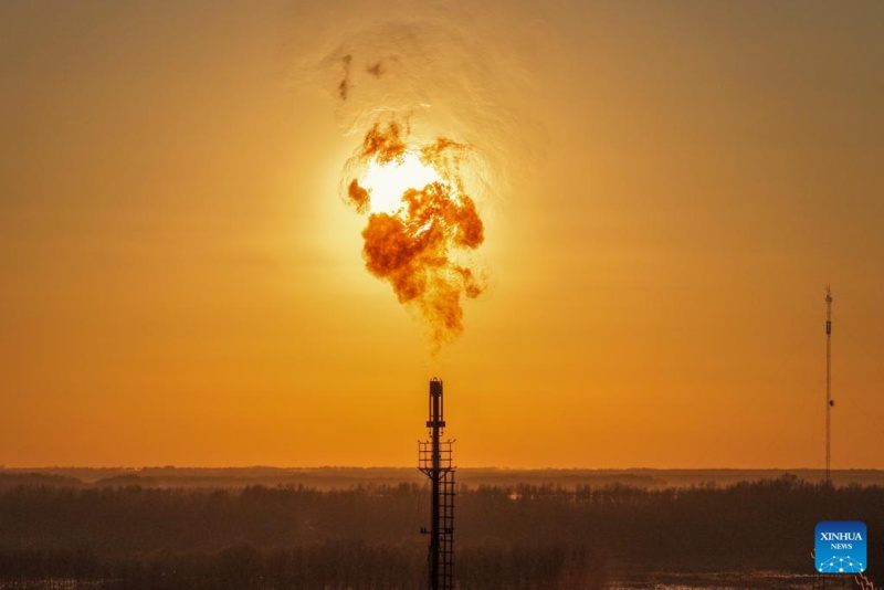 Campo Petrolífero de Daqing, na China, supera um milh?o de toneladas em produ??o de óleo de xisto