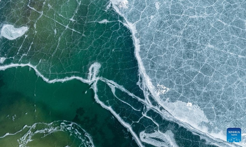 Galeria: paisagem lacustre em Xizang, sudoeste da China