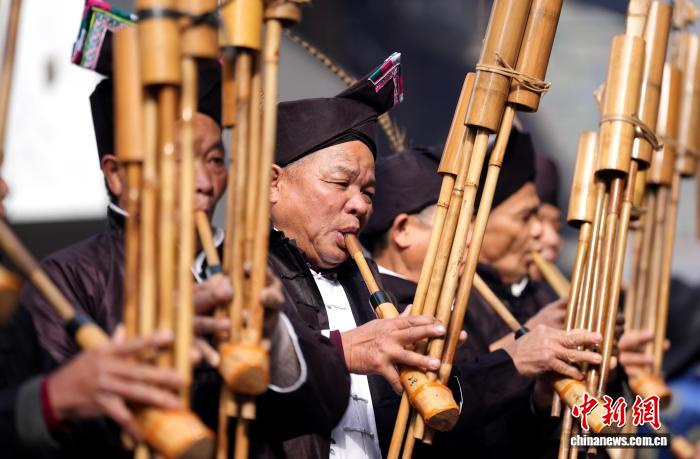 Sanjiang realiza tradicional festival étnico 