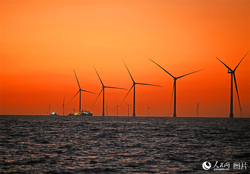 China: projeto de energia eólica offshore mais distante da costa conecta à rede elétrica